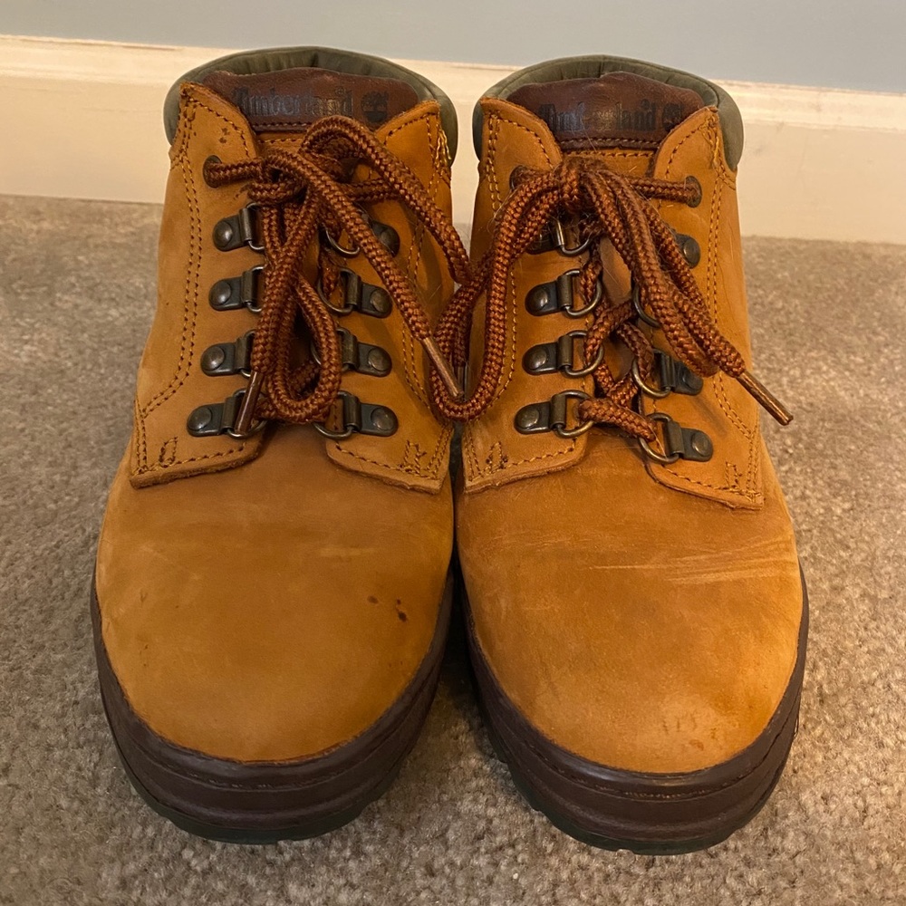 Timberland low top women’s suede ankle boots.